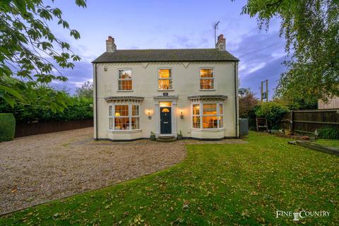 Moulton 3 bed detached house for sale