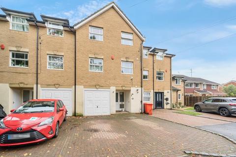 Slough,  Berkshire,  SL3 4 bed townhouse for sale