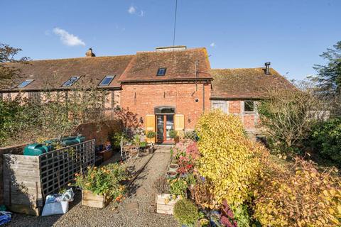 Leominster,  Herefordshire,  HR6 2 bed barn conversion for sale