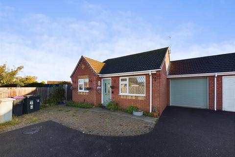 Aqua Drive, Mablethorpe LN12 2 bed detached bungalow for sale