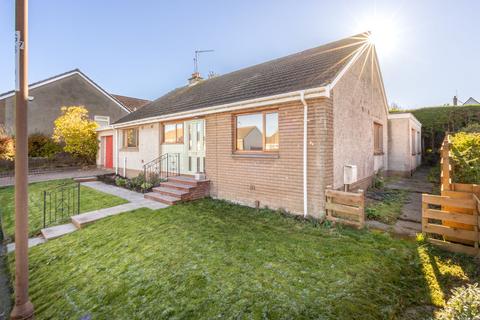 Deanburn Park, Linlithgow EH49 4 bed detached bungalow for sale