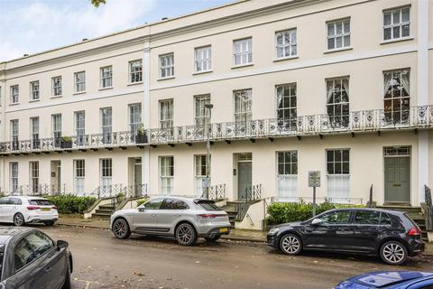 Montpellier Spa Road, Cheltenham 2 bed apartment for sale