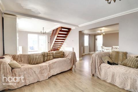Thurlands Drove, Upwell 3 bed detached house for sale