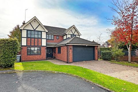 Burnside, Hale Barns 4 bed detached house for sale