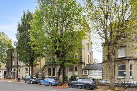 Eaton Road, Hove 1 bed flat for sale