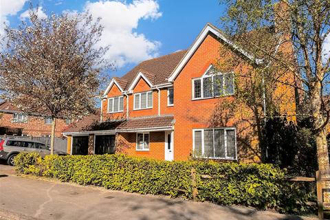 Meiros Way, Ashington, West Sussex 5 bed detached house for sale