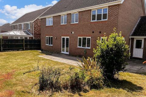 Meiros Way, Ashington, West Sussex 5 bed detached house for sale