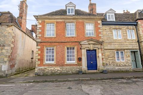 Emwell Street, Warminster, Wiltshire... 4 bed semi