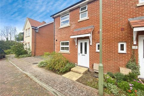 Bullfinch Close, Emsworth, Hampshire 3 bed semi