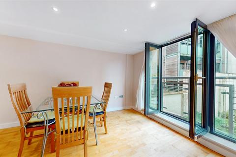 Fairfield Road, London E3 1 bed apartment for sale