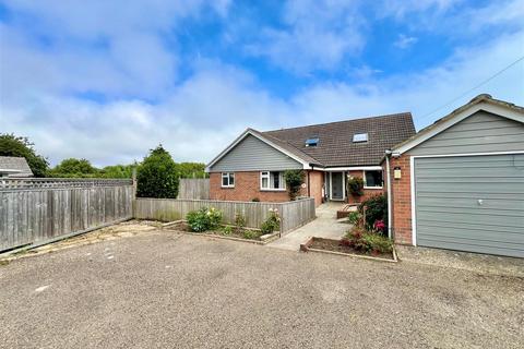 Freshwater Bay 4 bed detached bungalow for sale