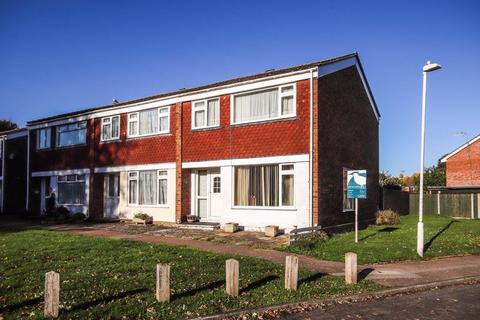 Hazelwood Meadow, Sandwich 3 bed end of terrace house for sale