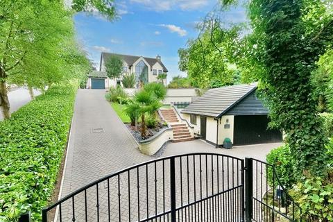 Charnes Road, Market Drayton TF9 4 bed detached house for sale