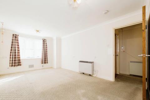 Cromwell Lodge, Barking IG11 1 bed apartment for sale