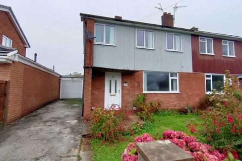 Holyrood Crescent, Wrexham LL11 3 bed semi