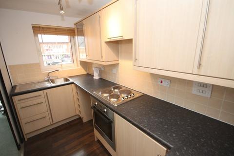 St Michaels Close, DY13 8EA 1 bed flat for sale