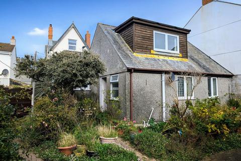 Bosorne Street, Penzance TR19 2 bed semi