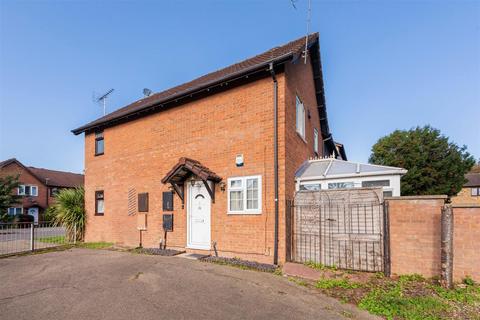 1 bedroom end of terrace house for sale