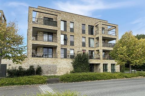 Woodpecker Way, Trumpington CB2 2 bed apartment for sale