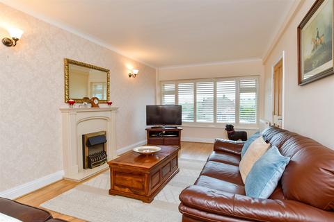 The Ridgway, Woodingdean, Brighton... 4 bed chalet for sale