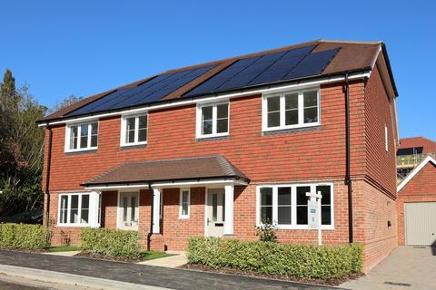 Templegate, Off Keymer Road, RH15 3 bed semi