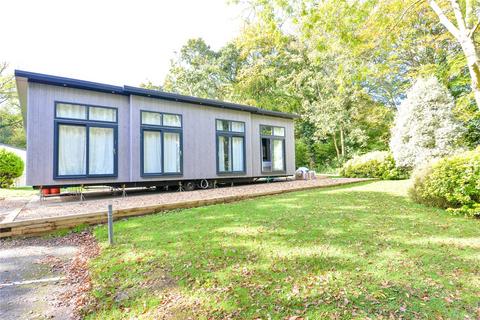 The Spinney, Hoburne Bashley Holiday... 2 bed park home for sale