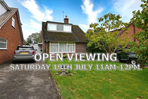 65 Six Ashes Road, Bobbington... 3 bed detached house for sale