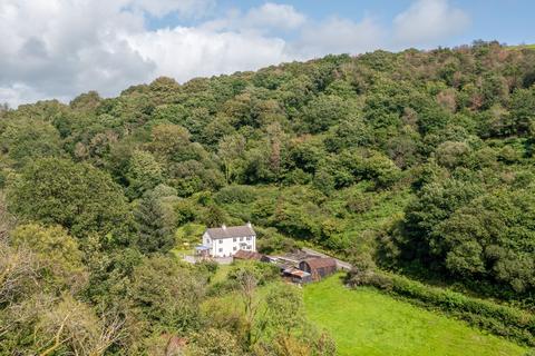 Llanfynydd, Carmarthenshire SA32 3 bed farm house for sale