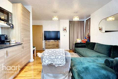 Heybourne Crescent, NW9 1 bed apartment for sale