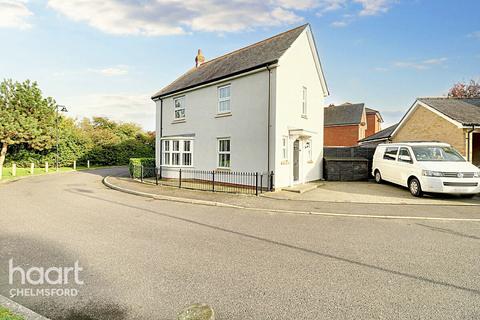 Eglinton Drive, Chelmsford 2 bed end of terrace house for sale