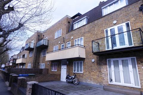 2 bed flat