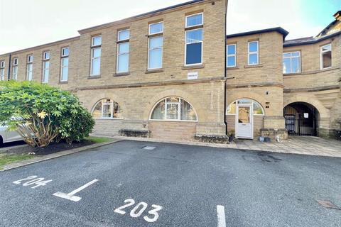 Crossley Ward, Haworth Close, Halifax 2 bed apartment for sale