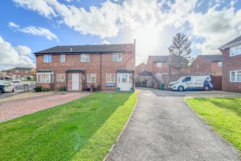 Strode Road, Street, BA16 2 bed end of terrace house for sale