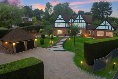 Brookwood Drive, Barnt Green... 5 bed detached house for sale