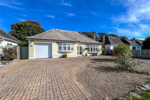 Forest Way, Highcliffe, Dorset, BH23 3 bed bungalow for sale