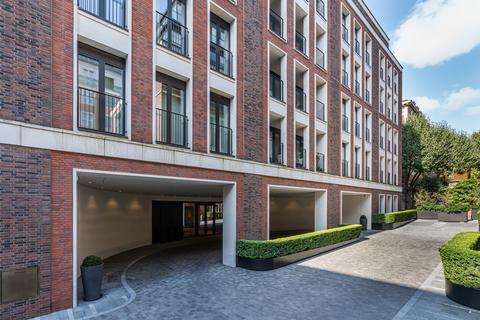 Lancer Square, London W8 3 bed flat for sale