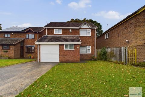 Woodlands Grove, Hucknall, Nottingham 4 bed detached house for sale