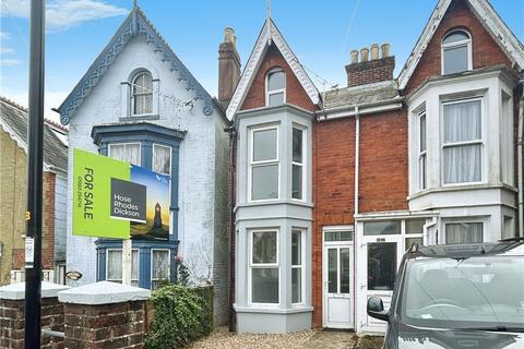 Bellevue Road, Cowes, Isle of Wight 3 bed semi