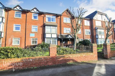 St. Andrews Court, St. Andrews Road... 1 bed apartment for sale