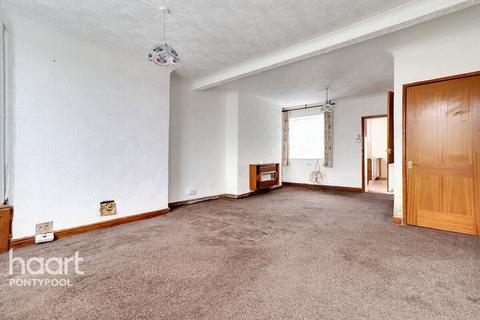 Gething Terrace, Pontypool 3 bed terraced house for sale