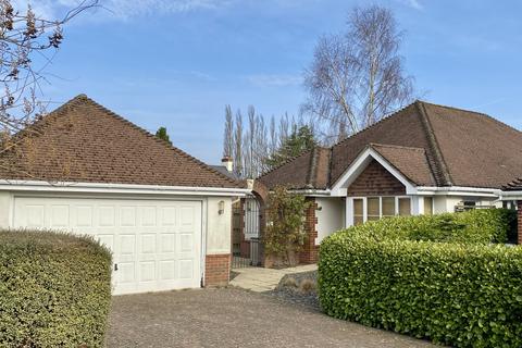Broadshard Lane, Ringwood, BH24 3 bed detached bungalow for sale