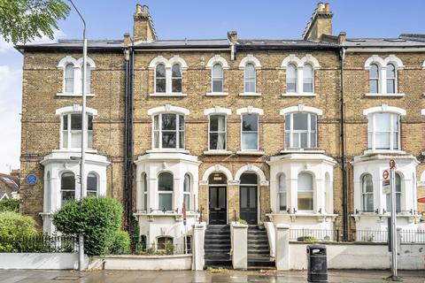 Trinity Road, Balham 1 bed flat for sale