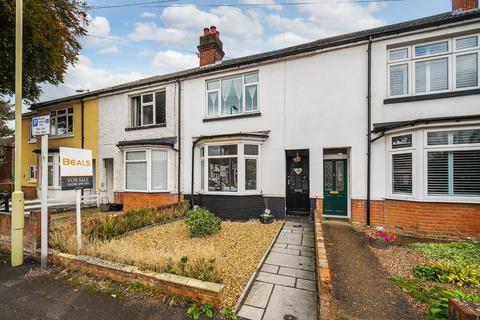 Doncaster Road, Hampshire SO50 3 bed terraced house for sale