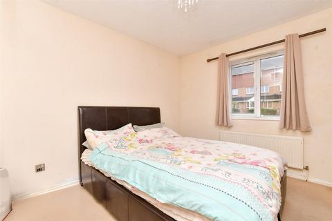 Franklin Way, Croydon, Surrey 1 bed ground floor flat for sale