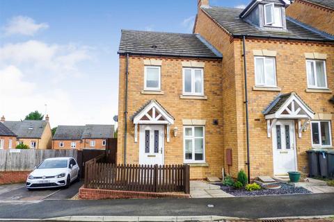 Glovers Lane, Raunds NN9 2 bed end of terrace house for sale