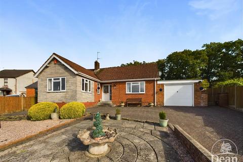 Church Road, Cinderford 3 bed detached bungalow for sale