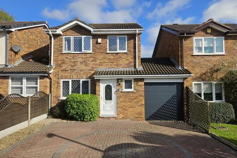 Eastbury Drive, Solihull 3 bed link detached house for sale