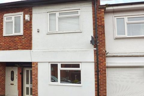 Brentwood Avenue, Finham, Coventry, CV3 2 bed maisonette for sale