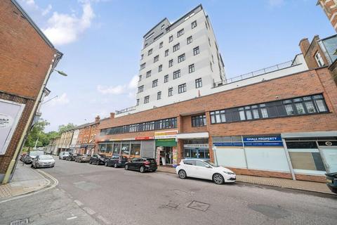 Alexander House, Aldershot 1 bed flat for sale