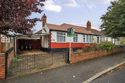 Seddon Road, Morden SM4 2 bed bungalow for sale